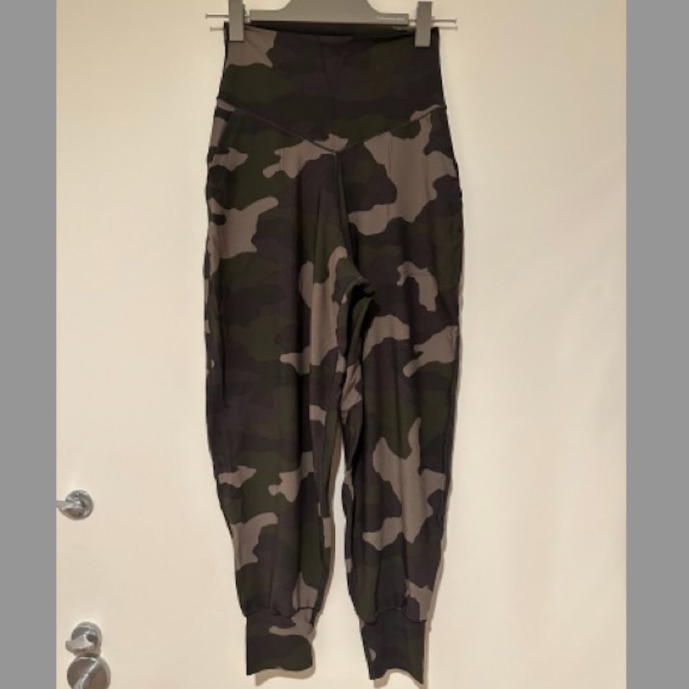 Aerie Offline Real Me Joggers